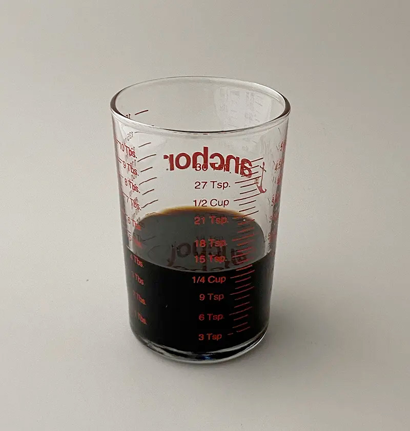 Vinegar measuring cup